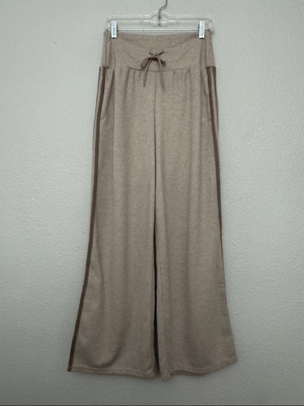 HALARA Wide Leg Drawstring Pants in Beige
